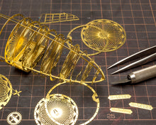 Load image into Gallery viewer, 1/1000 German Hindenburg Airship D-LZ129 1936 Brass Precision Structure Model Kit