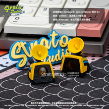 Load image into Gallery viewer, Girls' Frontline RO635 Dragoon RO Dog Doujin Custom Resin Keycap for Cherry MX
