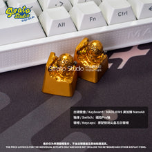 Load image into Gallery viewer, Doraemon Sculptor Statue Doujin Custom Resin Keycap for Cherry MX
