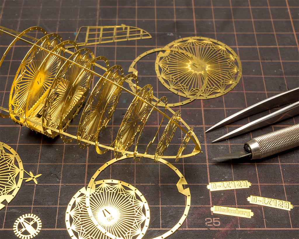 1/1000 German Hindenburg Airship D-LZ129 1936 Brass